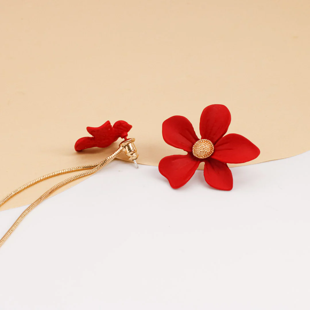 Aretes Asimetricos Flor Carmesí - Image 7