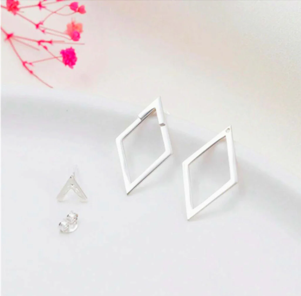Aretes Rombo Minimal - Image 2
