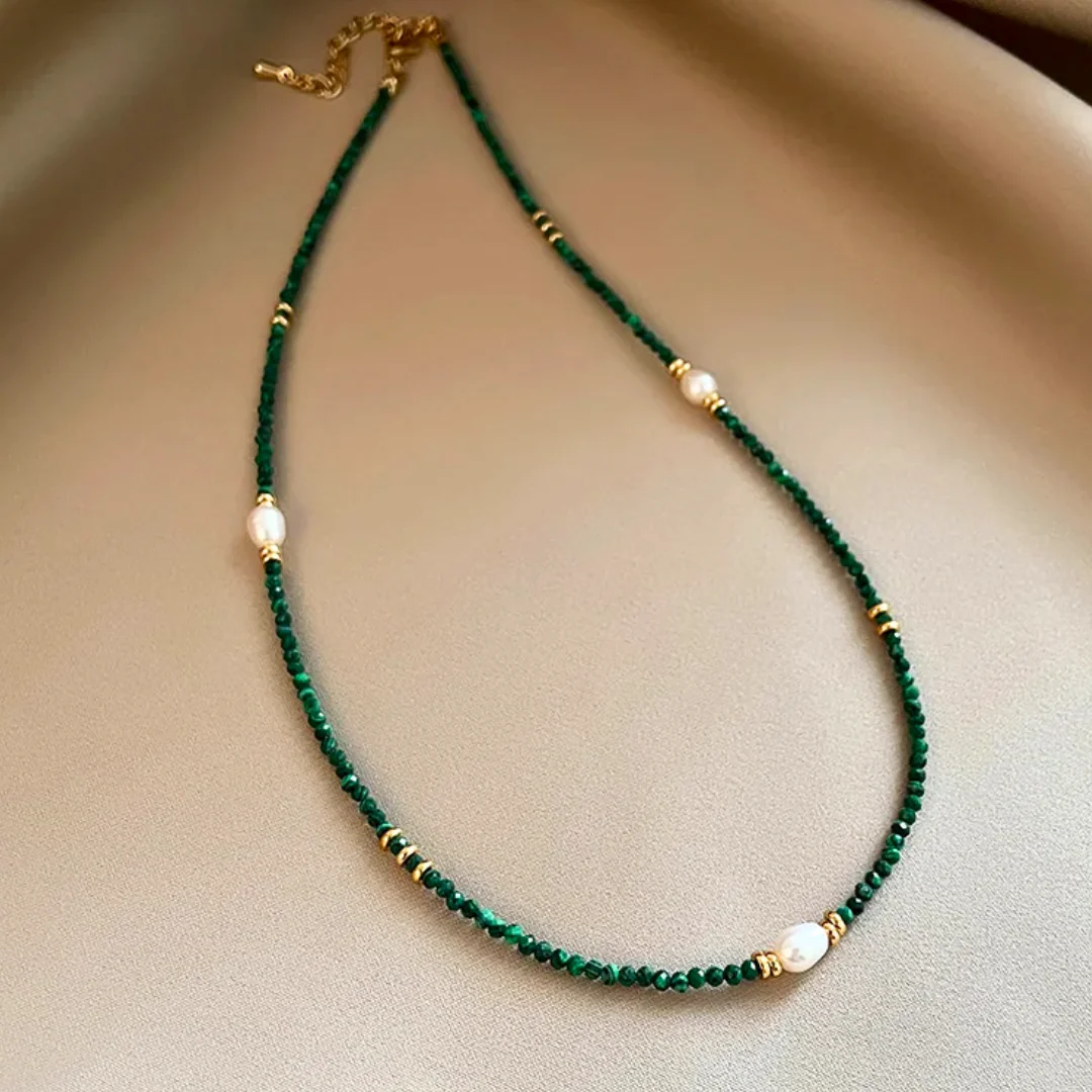 Collar Esmeralda con Perlas - Image 3